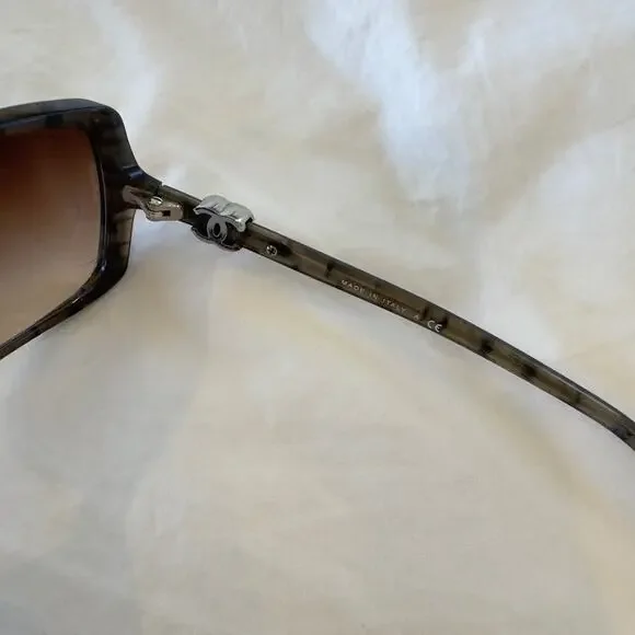 Authentic Chanel 5218 c1305/3B Y2K Sunglasses 54 16 Paris Hilton Style - Picture 6 of 7